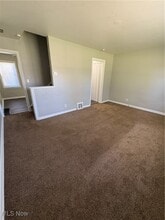 732 West St in Niles, OH - Building Photo - Building Photo