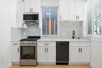 381 Ivy St in San Francisco, CA - Building Photo - Building Photo