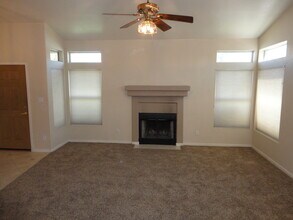 233 W Verano Pl in Gilbert, AZ - Building Photo - Building Photo