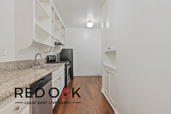 1616 Normandie Ave, Unit 101 in Los Angeles, CA - Building Photo - Building Photo