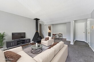 Sherwood Forest Estates in Council Bluffs, IA - Building Photo - Building Photo