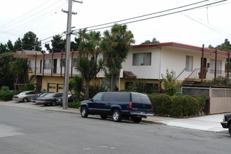 280 San Felipe Ave in San Bruno, CA - Building Photo - Building Photo