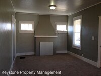 1418 W Summit Ave photo'