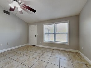 3106 Vanceboro St in New Port Richey, FL - Building Photo - Building Photo