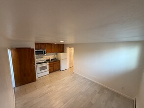 3313 Camvic Terrace in Cheviot, OH - Building Photo - Building Photo