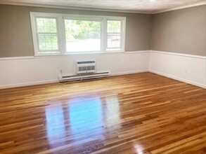 222 School St in Walpole, MA - Building Photo - Building Photo