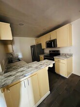 32200 Cathedral Canyon Dr, Unit 67 in Cathedral City, CA - Building Photo - Building Photo