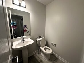 29 Tabaret Cres in Oshawa, ON - Building Photo - Building Photo