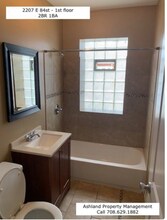 2209 E 84th St in Chicago, IL - Building Photo - Building Photo