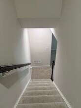 6837 Frey Ln in Reynoldsburg, OH - Building Photo - Building Photo