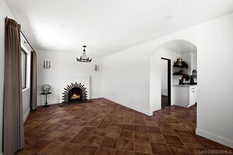 2901 Webster Ave in San Diego, CA - Foto de edificio - Building Photo