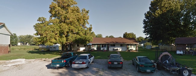 113 E Poos Dr, Unit 115A in New Baden, IL - Building Photo - Building Photo