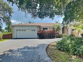 18101 SW 83rd Ct in Palmetto Bay, FL - Building Photo