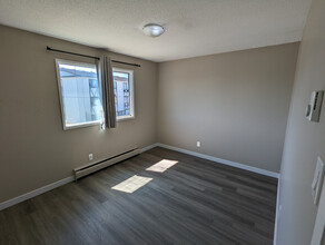 Windbrook Prince George Apartments in Prince George, BC - Building Photo - Building Photo