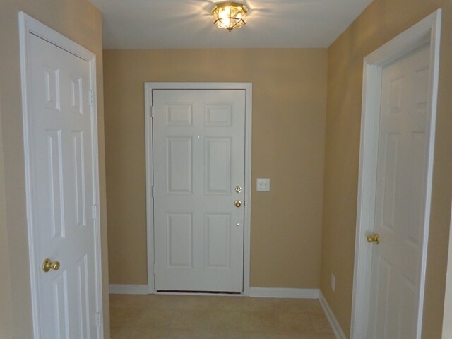 132 Nacoochee Way in Canton, GA - Building Photo - Building Photo
