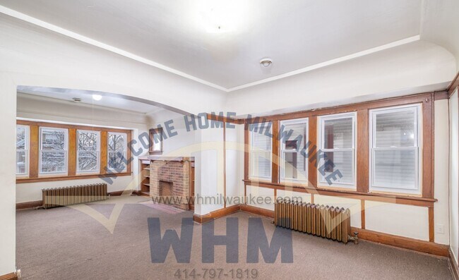 2409 N 49th St-Unit -Lower in Milwaukee, WI - Building Photo - Building Photo