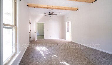 2531 E Maddox Rd in Buford, GA - Building Photo - Building Photo