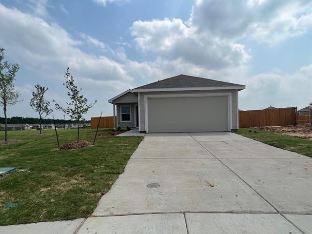 2701 Rialto Dr in Crandall, TX - Building Photo