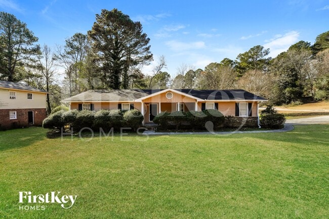 property at 4005 Huddersfield Dr SW