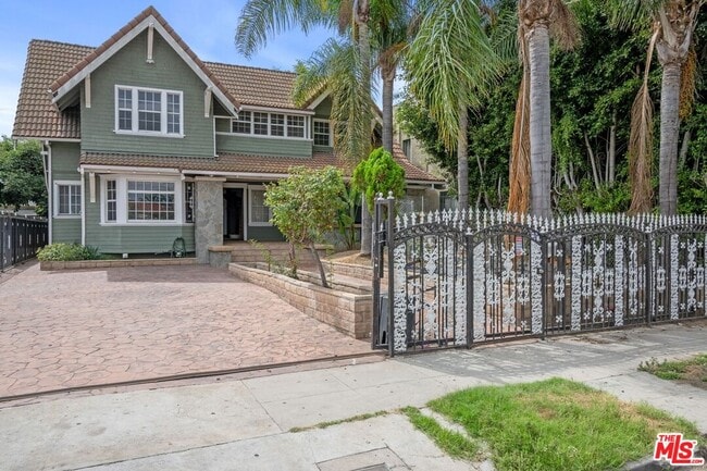 property at 1750 W 49th St
