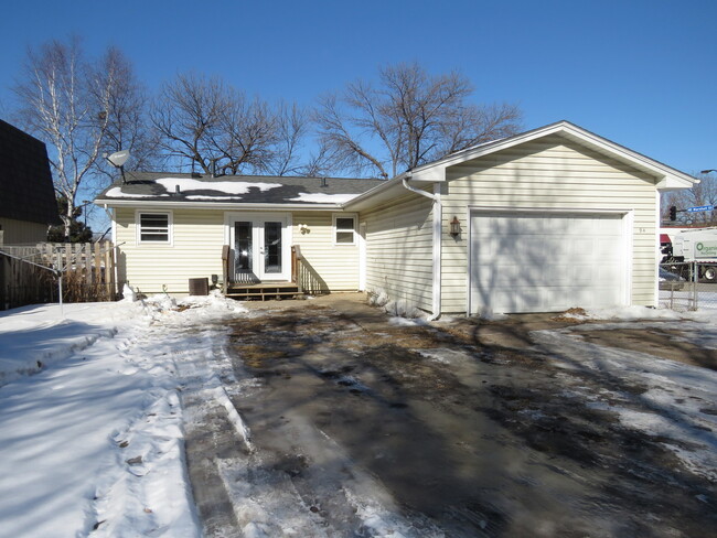 94 8th Ave NE in Minneapolis, MN - Building Photo - Building Photo