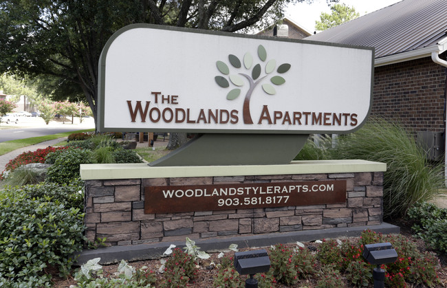 The Woodlands Apartments in Tyler, TX - Foto de edificio - Building Photo