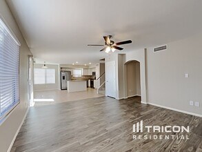 135 W Dexter Way in San Tan Valley, AZ - Building Photo - Building Photo