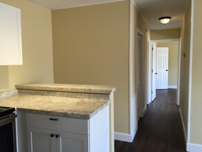 2241 W Pensacola St, Unit 26 in Tallahassee, FL - Foto de edificio - Building Photo