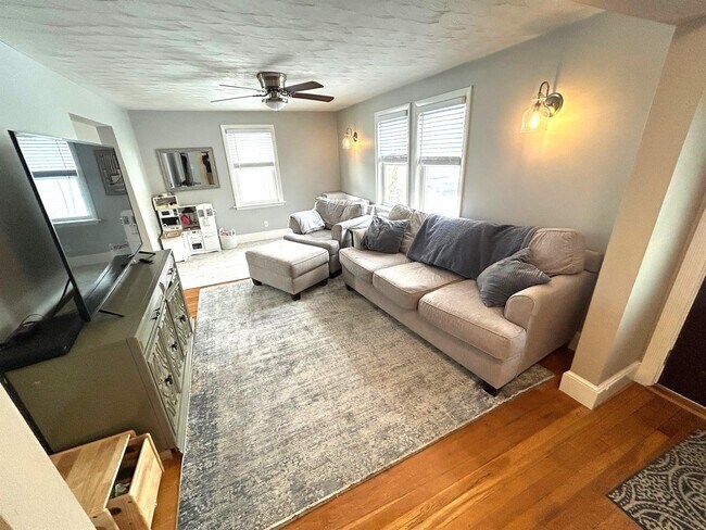 7 Maynard St in Medford, MA - Building Photo - Building Photo