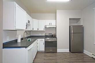 2209 Aldrich Ave S in Minneapolis, MN - Foto de edificio - Building Photo