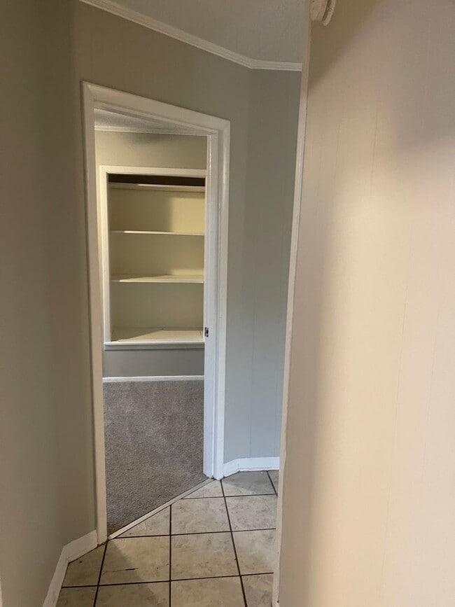 419 Little John Rd in Mary Esther, FL - Building Photo - Building Photo