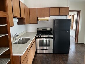 331 157th St in Calumet City, IL - Building Photo - Building Photo