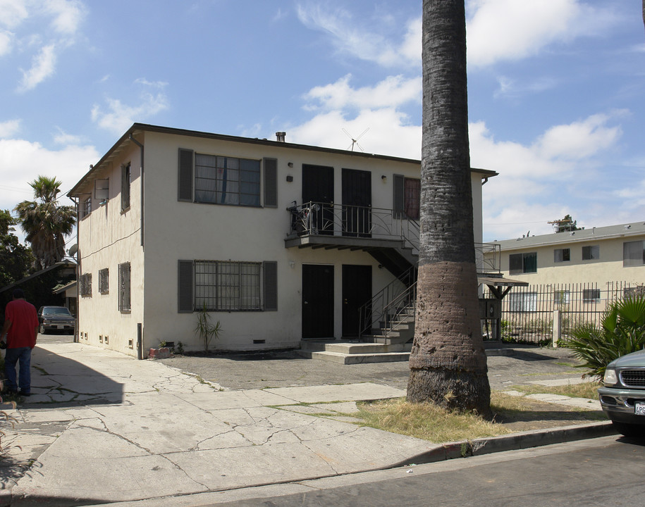 5932 Barton Ave in Los Angeles, CA - Building Photo