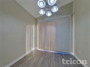 3151 Kelling St in Houston, TX - Foto de edificio - Building Photo