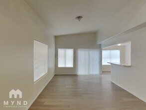 5945 E Nance St in Mesa, AZ - Building Photo - Building Photo