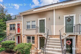 142 N Bedford St in Arlington, VA - Building Photo