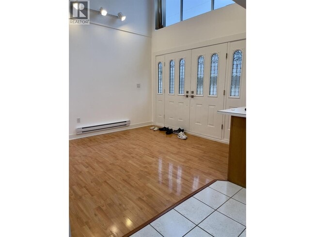 1921 Harrison Dr in Vancouver, BC - Building Photo - Building Photo