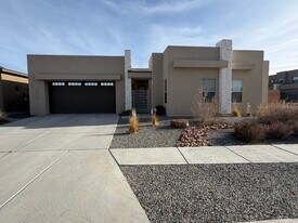 7900 Tiburon Hills Drive NW in Albuquerque, NM - Building Photo