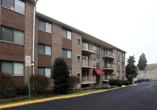 The Eastmont in Washington, DC - Building Photo - Building Photo