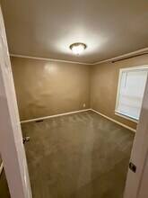 1008 Hunters Meadow Ln in Nashville, TN - Foto de edificio - Building Photo