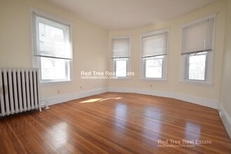 78 Wallingford Rd, Unit 2 in Boston, MA - Building Photo - Building Photo