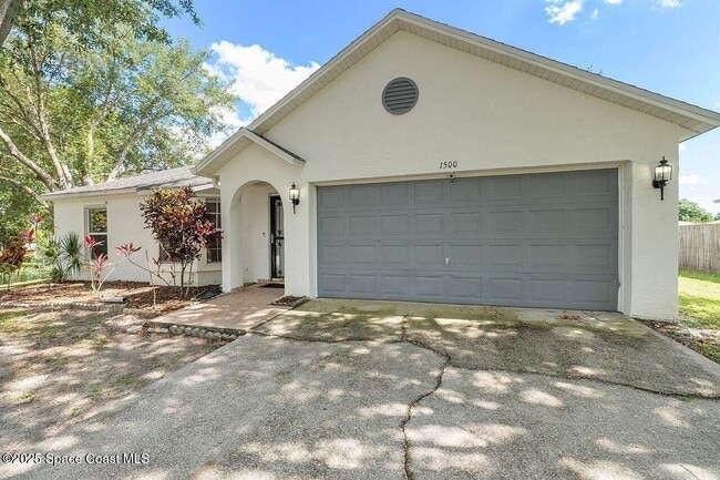 property at 1500 Gardenton St NW