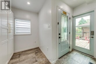 74 Rosemount Dr in Toronto, ON - Building Photo - Building Photo