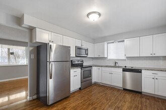 8152 Ames Way in Arvada, CO - Building Photo - Building Photo