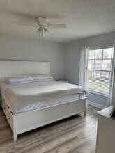 575 Augusta Blvd in Naples, FL - Building Photo - Building Photo