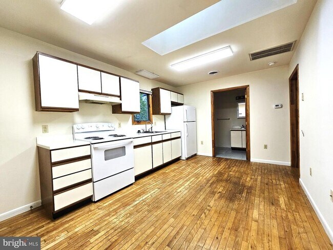 809 Hanson St in Salisbury, MD - Building Photo - Building Photo