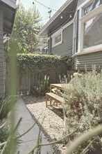 1385 Allison Ave in Los Angeles, CA - Building Photo - Building Photo