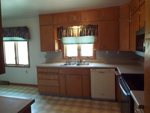 453 4th Ave in Ashton, IA - Building Photo - Building Photo