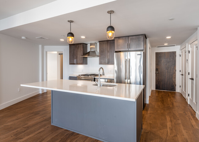 26 Hichborn Apartments