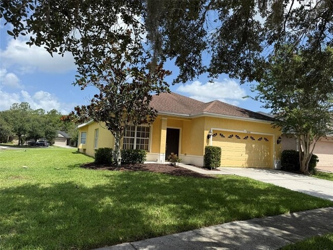 20156 Bay Cedar Ave in Tampa, FL - Building Photo - Building Photo